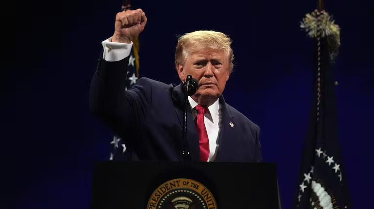 donald-trump-en-el-acto-por-los-250-anos-de-la-independencia-estadounidense-foto-ap-XABLEWOMRRG5PMC4ZBYYGXPZME